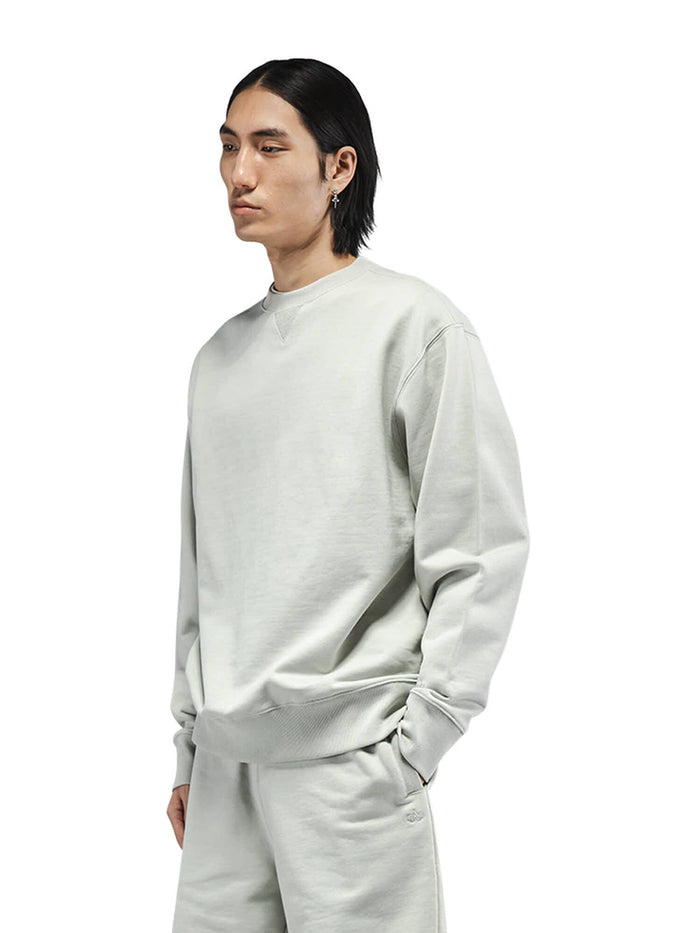 Alpha Industries Essential French Terry Crewneck Gen II, light grey, MA-1 inspired design, ribbed cuffs and hem.