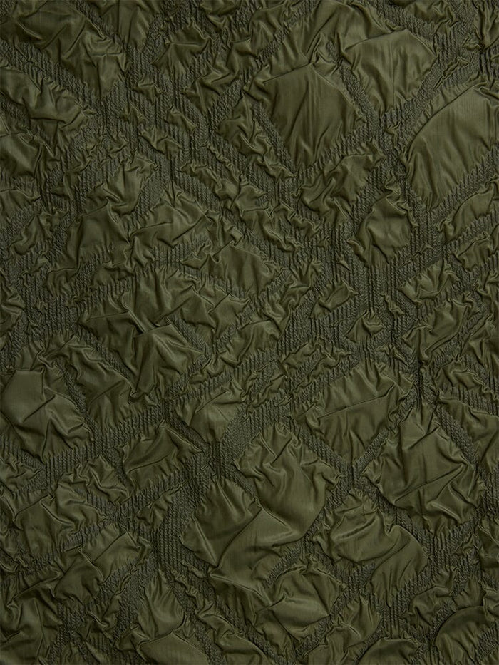 Alpha Industries L-2b Bubble Flight Jacket W, Olive Green Crinkled Fabric, Irregular Textured Outer Shell.