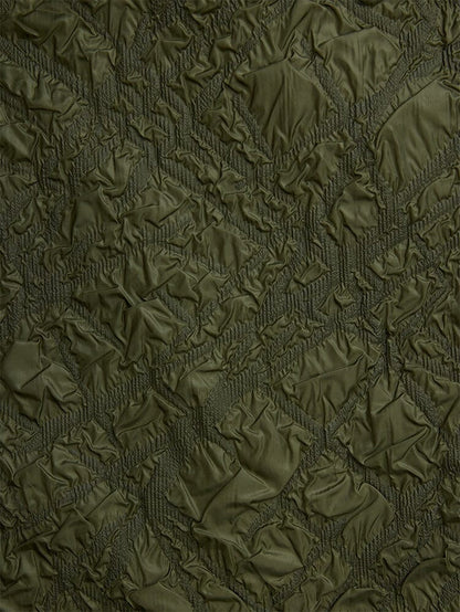 Alpha Industries L-2b Bubble Flight Jacket W, Olive Green Crinkled Fabric, Irregular Textured Outer Shell.