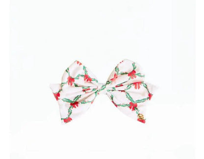 Mary Square Magnetic Bow Holiday Trellis