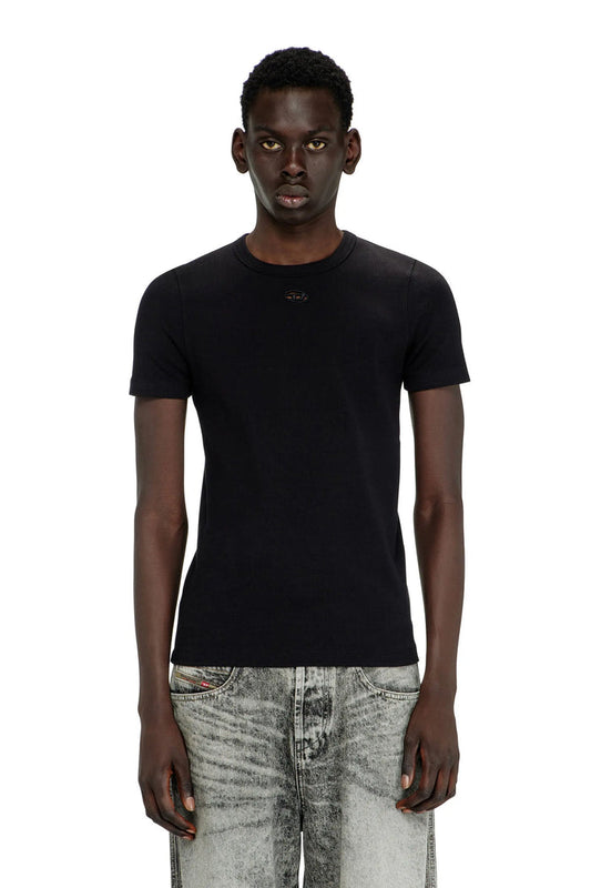 Slim short-sleeve top with laser cut Oval D