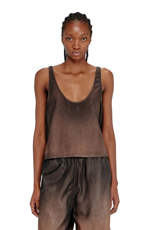 Tank top in fluid coated denim
