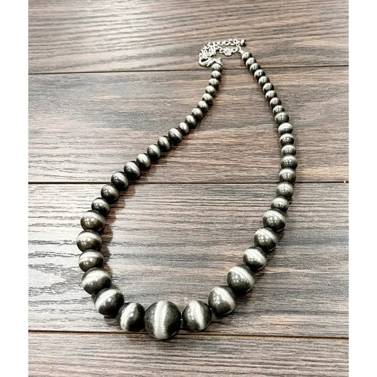 Very Big Western Bead Necklace - Greige Goods
